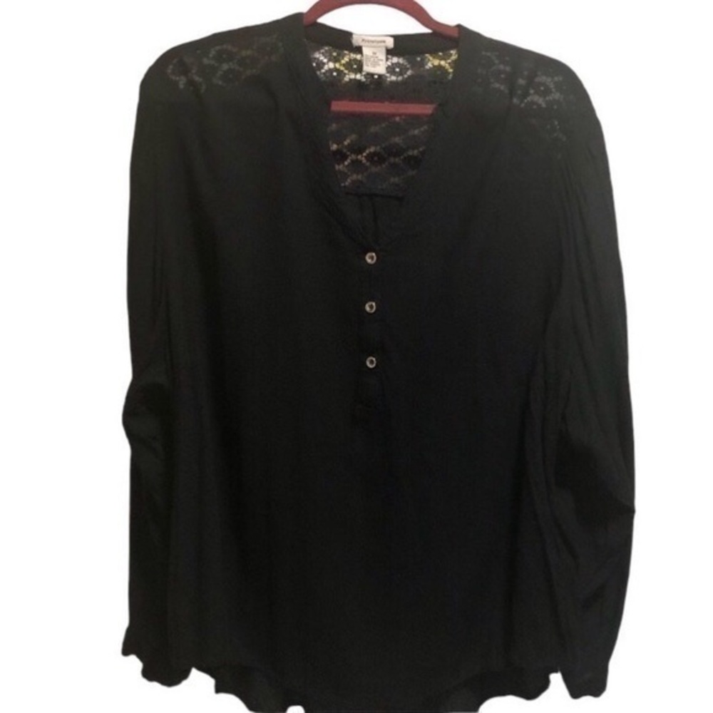 Long Sleeve V-neck Hi-Low Blouse